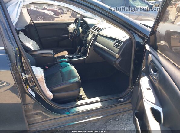 4T1BF1FK7GU558951 2016 TOYOTA CAMRY Blue Front interior view