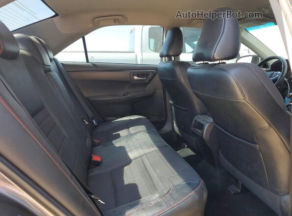 4T1BF1FK7HU421087 2017 TOYOTA CAMRY Gray 