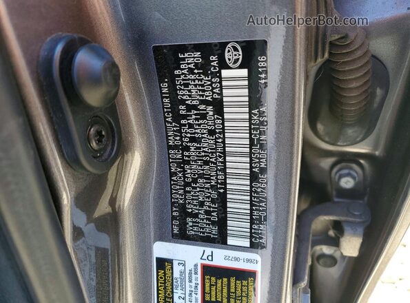 4T1BF1FK7HU421087 2017 TOYOTA CAMRY Gray 