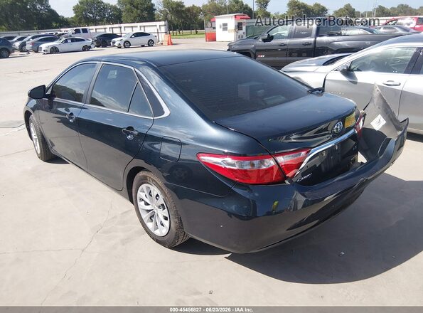 4T1BF1FK7HU719669 2017 TOYOTA CAMRY Blue Tył lewy