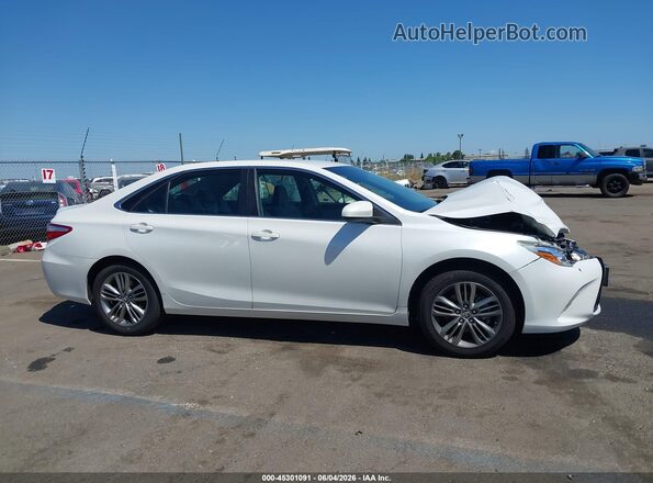 4T1BF1FK8GU210592 2016 TOYOTA CAMRY White 