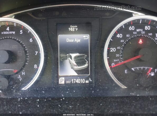 4T1BF1FK8GU587696 2016 TOYOTA CAMRY White 