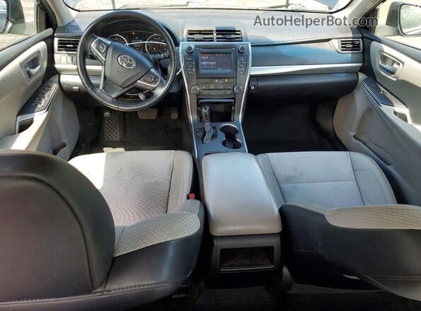 4T1BF1FK8HU664276 2017 TOYOTA CAMRY Черный Вид панели приборов