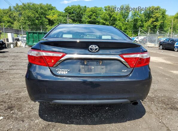 4T1BF1FK8HU664276 2017 TOYOTA CAMRY Черный Вид сзади