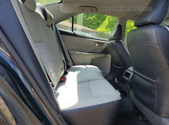 4T1BF1FK8HU664276 2017 TOYOTA CAMRY Черный Вид задних сидений