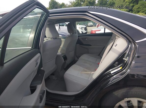 4T1BF1FK8HU718384 2017 TOYOTA CAMRY Black VIN կոդի պիտակի տեսք