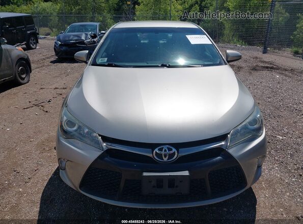 4T1BF1FK9GU564864 2016 TOYOTA CAMRY Золотой Вид щитка приборов