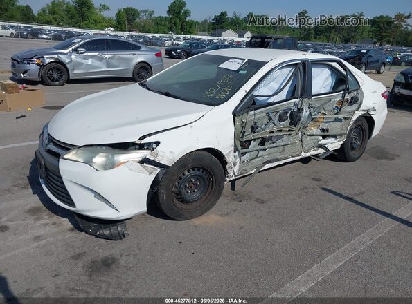 4T1BF1FK9GU568042 2016 TOYOTA CAMRY White 
