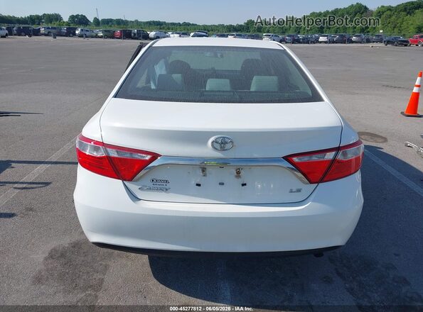 4T1BF1FK9GU568042 2016 TOYOTA CAMRY White 