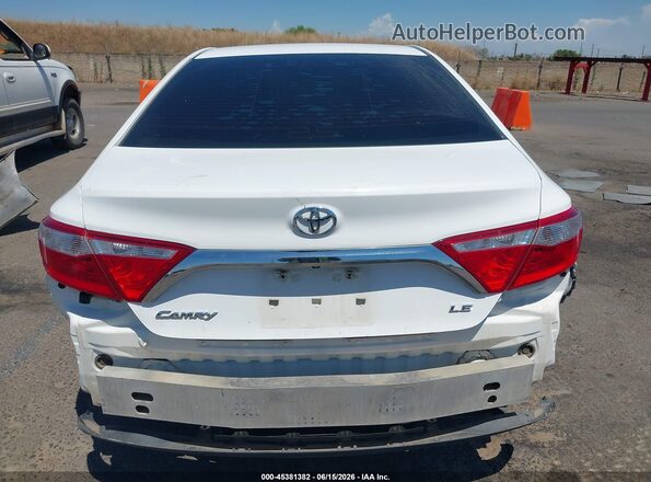 4T1BF1FKXHU320643 2017 TOYOTA CAMRY White 