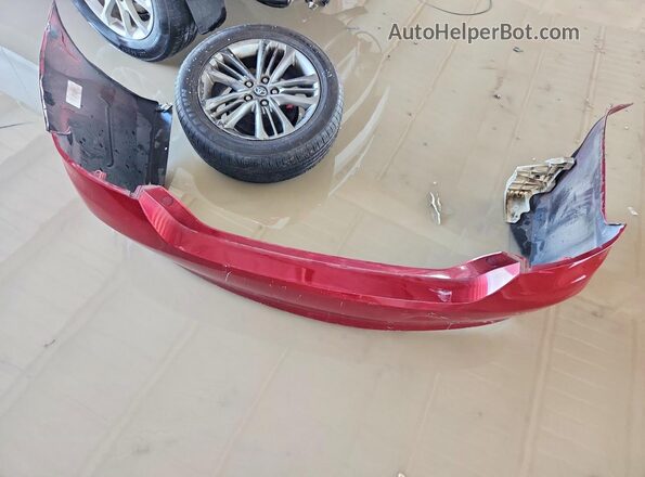 4T1BF1FKXHU620053 2017 TOYOTA CAMRY Красный Вид подкапотного пространства
