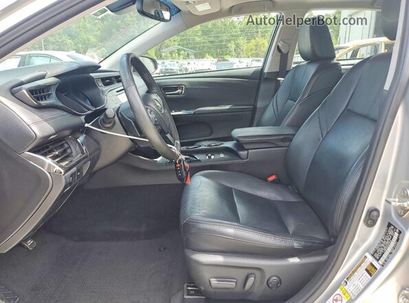 4T1BK1EB0JU275330 2018 TOYOTA AVALON Silver Front interior view