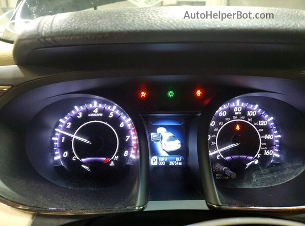 4T1BK1EB3JU267271 2018 TOYOTA AVALON Blue ხელსაწყოთა პანელის ხედი