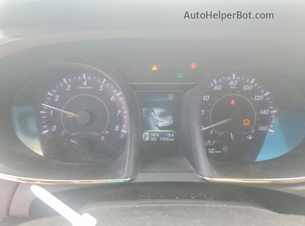 4T1BK1EB5HU244715 2017 TOYOTA AVALON Silver ხელსაწყოთა პანელის ხედი