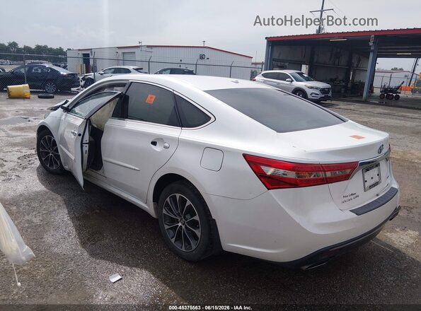 4T1BK1EB8HU244871 2017 TOYOTA AVALON Белый Задняя левая четверть