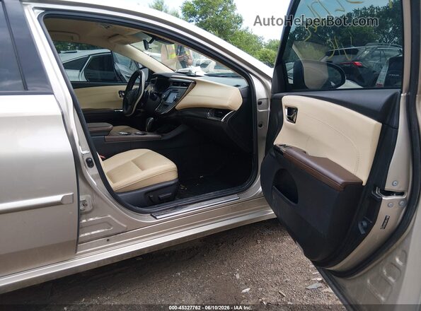 4T1BK1EB8HU260178 2017 TOYOTA AVALON Серебряный Вид салона спереди