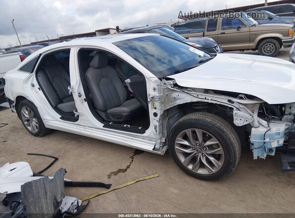 4T1BZ1FB2KU013806 2019 TOYOTA AVALON White Вид задньої частини салону