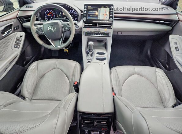 4T1BZ1FB3KU007111 2019 TOYOTA AVALON Silver Vista del salpicadero