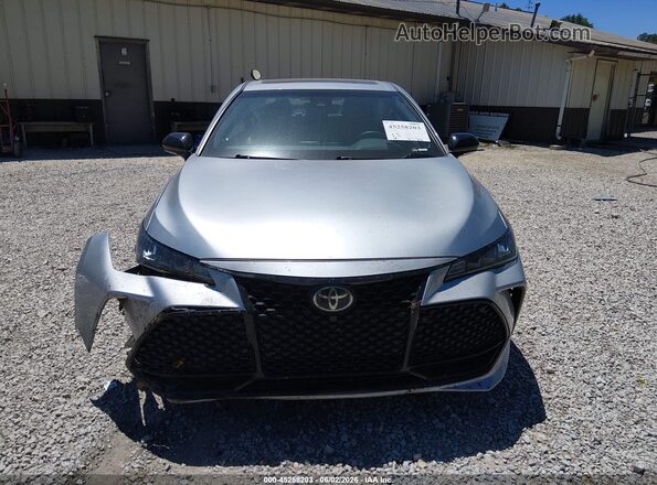 4T1BZ1FB7KU008908 2019 TOYOTA AVALON Silver Rear interior view