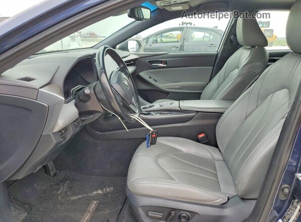 4T1BZ1FB7KU028706 2019 TOYOTA AVALON Синий Вид салона спереди