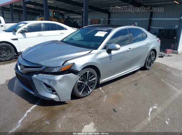 4T1BZ1HK5KU025350 2019 TOYOTA CAMRY Silver Przód lewy