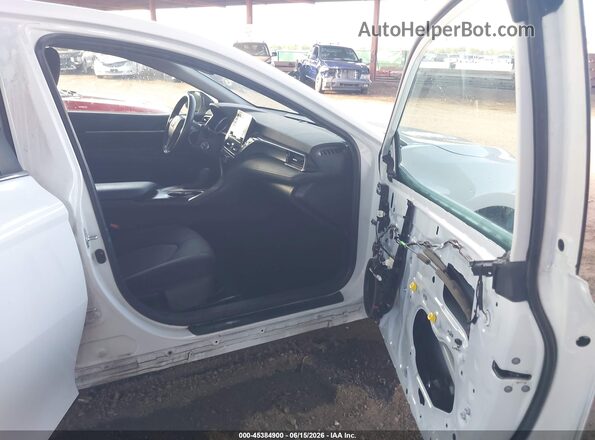 4T1C11AK1MU472492 2021 TOYOTA CAMRY White Вид салону спереду