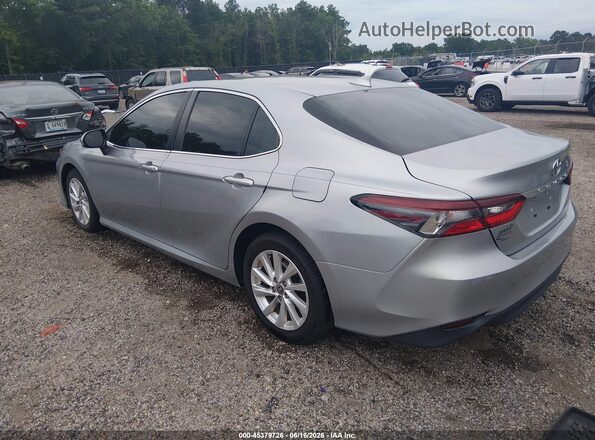 4T1C11AK2PU174960 2023 TOYOTA CAMRY Silver Задня ліва чверть