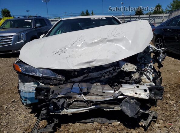 4T1C11AK4MU402985 2021 TOYOTA CAMRY Белый Вид спереди