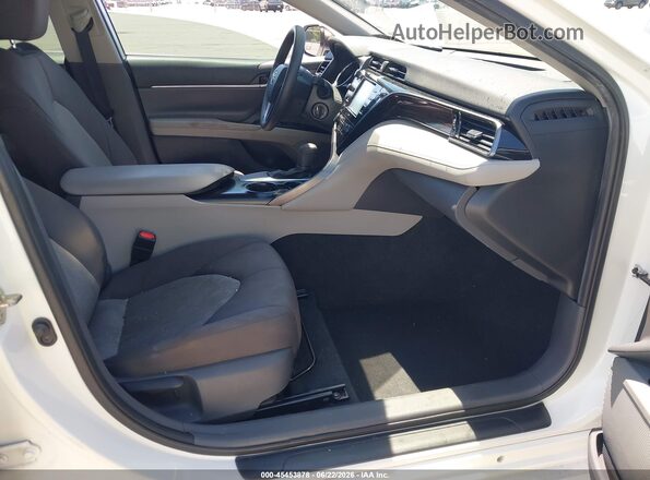 4T1C11AK7LU893633 2020 TOYOTA CAMRY White წინა სალონის ხედი