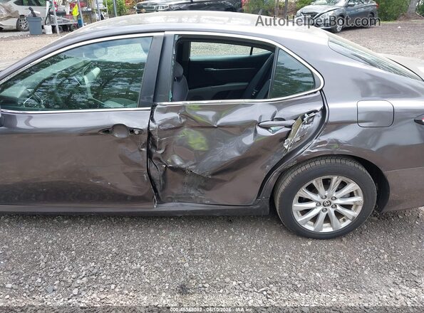 4T1C11AK7LU993070 2020 TOYOTA CAMRY Серый Вид спереди