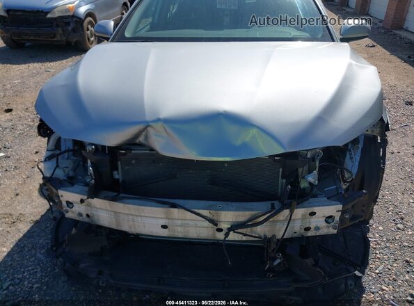 4T1C11BK5MU021046 2021 TOYOTA CAMRY Silver Front view