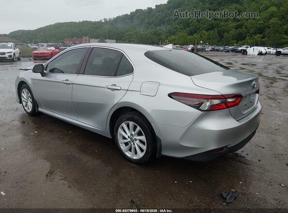 4T1C11BK9NU064497 2022 TOYOTA CAMRY Silver Tył lewy