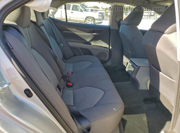 4T1C11BKXPU086267 2023 TOYOTA CAMRY Silver Հետևի նստատեղերի տեսք