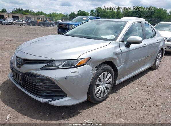 4T1C31AK2LU019166 2020 TOYOTA CAMRY Silver Przód lewy