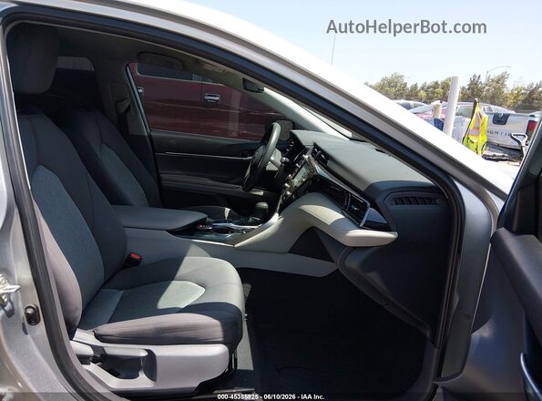 4T1C31AK4LU521757 2020 TOYOTA CAMRY Silver Vista interior delantera