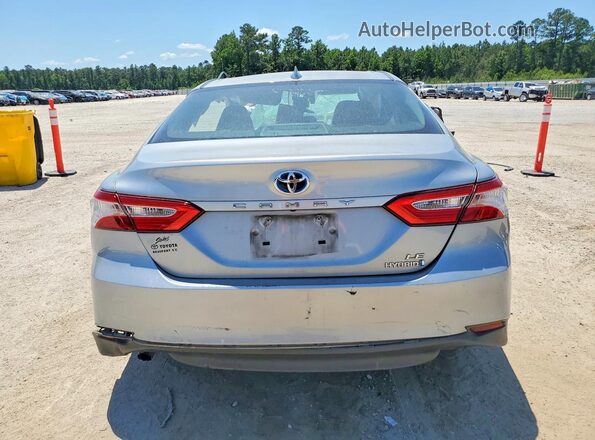 4T1C31AK7LU019664 2020 TOYOTA CAMRY Silver Հետևի տեսք