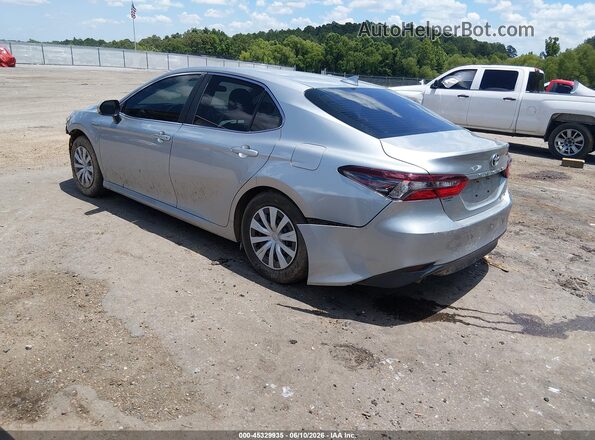 4T1C31AK9MU024172 2021 TOYOTA CAMRY Серебряный Задняя левая четверть