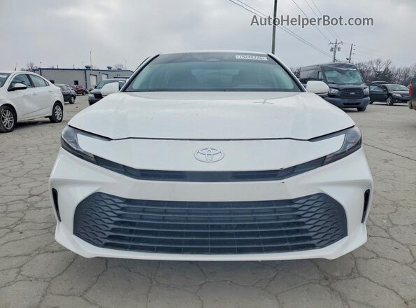 4T1DAACK0SU070834 2025 TOYOTA CAMRY White Front view