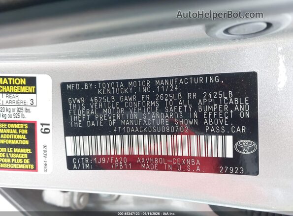 4T1DAACK0SU080702 2025 TOYOTA CAMRY Silver Widok komory silnika