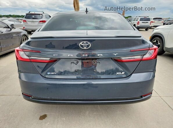 4T1DAACK0SU145077 2025 TOYOTA CAMRY Gray Rear view