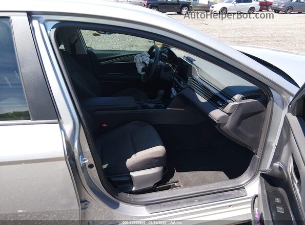 4T1DAACK0SU165765 2025 TOYOTA CAMRY Silver Vista interior delantera