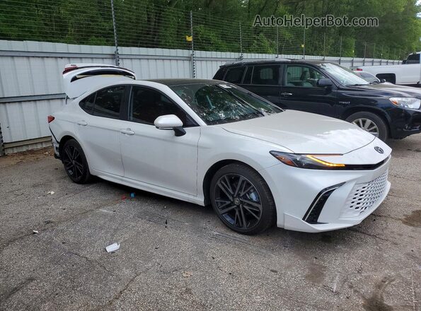 4T1DAACK0SU170416 2025 TOYOTA CAMRY White Առջևի աջ