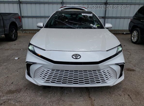 4T1DAACK0SU170416 2025 TOYOTA CAMRY White Դիմացի տեսք