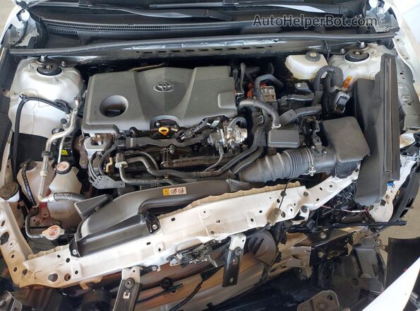 4T1DAACK0SU514956 2025 TOYOTA CAMRY White უკანა სალონის ხედი