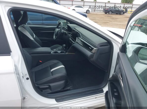 4T1DAACK0SU608299 2025 TOYOTA CAMRY White Front interior view