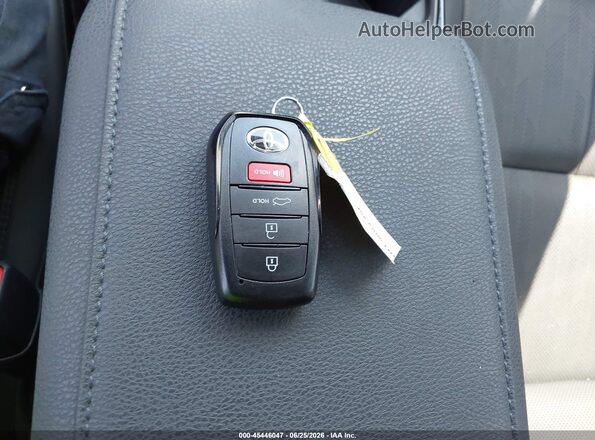 4T1DAACK0SU093272 2025 TOYOTA CAMRY White Widok deski rozdzielczej