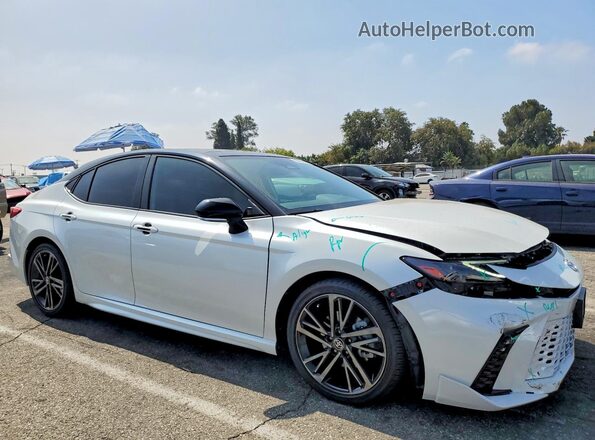 4T1DAACK1SU036949 2025 TOYOTA CAMRY White წინა მარჯვენა