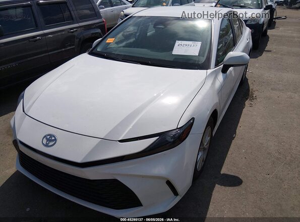 4T1DAACK1SU088422 2025 TOYOTA CAMRY White წინა ხედი
