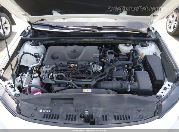 4T1DAACK1SU088422 2025 TOYOTA CAMRY White უკანა ხედი