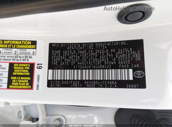 4T1DAACK1SU088422 2025 TOYOTA CAMRY White ძრავის განყოფილების ხედი